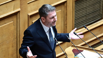 Νίκος Ανδρουλάκης: ήξεις αφήξεις για την... ευθιξία του «πράσινου φραπέ» Νίκος Ανδρουλάκης: ήξεις αφήξεις για την... ευθιξία του «πράσινου φραπέ»
