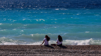 Καιρός: άνεμοι και καταιγίδες στα βόρεια - Έως 34 βαθμούς η θερμοκρασία