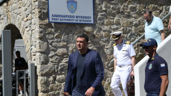 Κικίλιας από Μύκονο: Σε φάση ολοκλήρωσης οι εργασίες στο παλιό λιμάνι (photos)