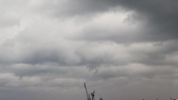 Ξεκίνησε η επέκταση της προβλήτας 6 στο λιμάνι Θεσσαλονίκης - 4.000 νέες θέσεις εργασίας στον ορίζοντα