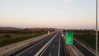 Οι γραφικότητες της αντιπολίτευσης για τον οδικό άξονα Πατρών - Πύργου: «Εξυπηρετεί το κεφάλαιο»