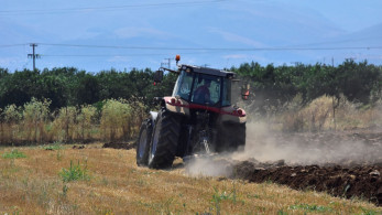 Σύντροφος Σεμερτζίδου: Εντελώς καθαρός και εγώ και η οικογένειά μου - Ελεγχθήκαμε 11 φορές από τον ΟΠΕΚΕΠΕ