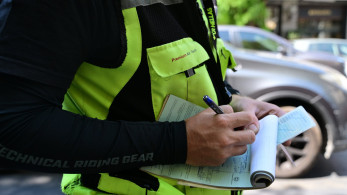 Αλκοτέστ και συλλήψεις: επιχείρηση της Τροχαίας στο Λεκανοπέδιο με 10 παραβάτες