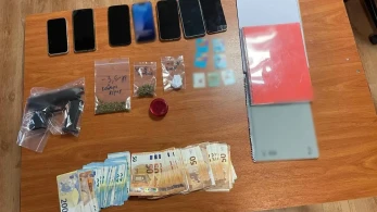 Η ανακοίνωση της ΕΛΑΣ για τις έξι συλλήψεις μελών τουρκικής μαφίας - Όσα κατασχέθηκαν (photos) Η ανακοίνωση της ΕΛΑΣ για τις έξι συλλήψεις μελών τουρκικής μαφίας - Όσα κατασχέθηκαν (photos)
