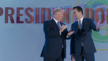 Δολοφονία Τσάρλι Κερκ: Η πολιτική και κοινωνική κρίση που επηρεάζει τον Τραμπ