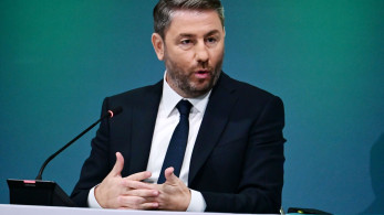 Ζητάει εκλογές, αλλά τα… κουκιά δεν βγαίνουν