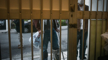 Μπακογιάννης κατά Δούκα: Ο Δήμος Αθηναίων κλείνει εν κρυπτώ και χωρίς εξήγηση το υπνωτήριο των Γιατρών του Κόσμου