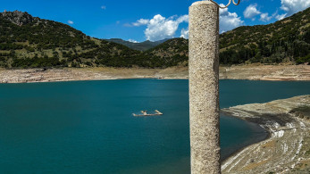 Σοκαριστικές εικόνες από τη λίμνη Μόρνου - Η Αττική κινδυνεύει να μείνει χωρίς νερό (video)