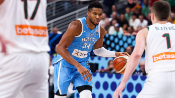 Σπανούλης και Αντετοκούνμπο οδηγούν την Ελλάδα στα ημιτελικά του Eurobasket