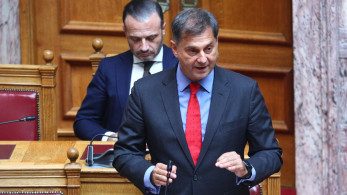 Θεοχάρης για παράνομη αλιεία: Καμία συμφωνία με την Τουρκία - Η Ελλάδα σφίγγει τη φύλαξη των χωρικών υδάτων