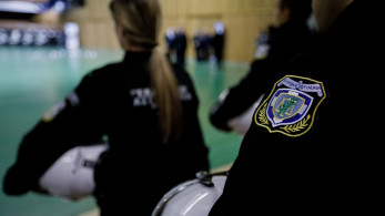 Φορολογικό νομοσχέδιο: αναδρομικές αυξήσεις για 76.000 αστυνομικούς, πυροσβέστες και λιμενικούς Φορολογικό νομοσχέδιο: αναδρομικές αυξήσεις για 76.000 αστυνομικούς, πυροσβέστες και λιμενικούς