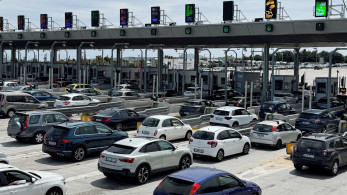 Αυξημένη η κίνηση σε λιμάνια και εθνικές οδούς - Επιστρέφουν κατά χιλιάδες οι αδειούχοι του Αυγούστου