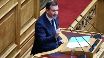 Ο Δουδωνής πιστεύει ότι ο Τσίπρας επιστρέφει για να σώσει τον Μητσοτάκη Ο Δουδωνής πιστεύει ότι ο Τσίπρας επιστρέφει για να σώσει τον Μητσοτάκη