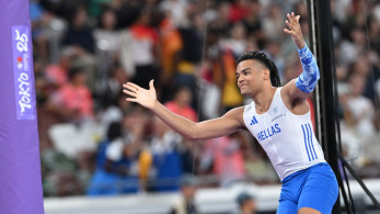 Ασημένιος στο Παγκόσμιο ο φανταστικός Καραλής με άλμα ξανά στα 6 μ. (video)