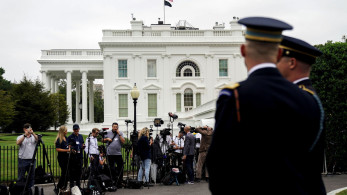 Συνάντηση Τραμπ-Ζελένσκι στον Λευκό Οίκο: Ξεκίνησε η προσέλευση - Ποιοι θα είναι παρόντες από κάθε πλευρά