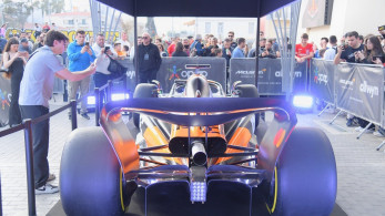 Το μονοθέσιο της McLaren Formula 1 Team περιοδεύει στην Ελλάδα - Πρεμιέρα στη Θεσσαλονίκη στις 6 Σεπτεμβρίου Το μονοθέσιο της McLaren Formula 1 Team περιοδεύει στην Ελλάδα - Πρεμιέρα στη Θεσσαλονίκη στις 6 Σεπτεμβρίου
