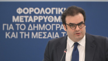 Κυριάκος Πιερρακάκης: Η μεγαλύτερη μείωση φόρων στη μεταπολίτευση - Αναλυτικά παραδείγματα Κυριάκος Πιερρακάκης: Η μεγαλύτερη μείωση φόρων στη μεταπολίτευση - Αναλυτικά παραδείγματα