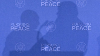 Τρίωρο σόου χωρίς συμφωνία για λήξη του πολέμου - Αοριστίες από Τραμπ-Πούτιν