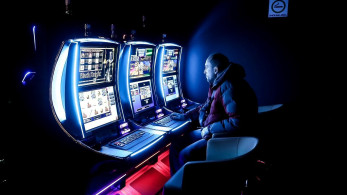 Στο φως κύκλωμα ξεπλύματος μέσω στοιχηματικών - Εμπλέκονται 200 πρόσωπα, ακόμη και διευθυντές υπουργείων