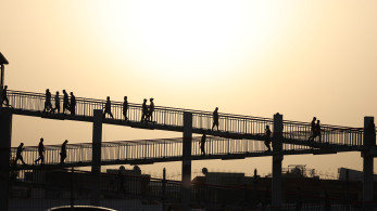 Κίμωνας Ρακόπουλος: Ο Έλληνας που τόλμησε να πηδήξει από την υψηλότερη γέφυρα του κόσμου στην Κίνα (video)