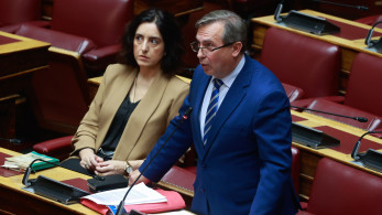 Ο βουλευτής Βρεττός καταγγέλλει τη Νίκη ως μαριονέτα επιχειρηματικών συμφερόντων