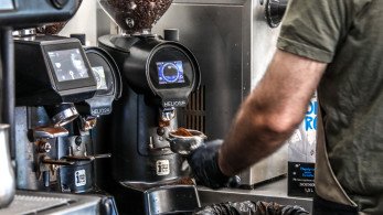 Coffee Island: καταστήματα σε Ιράκ, Αίγυπτο και Ινδία Coffee Island: καταστήματα σε Ιράκ, Αίγυπτο και Ινδία