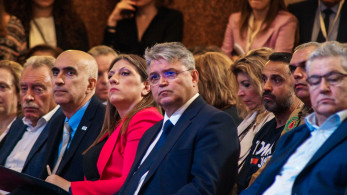 Κωνσταντοπούλου και Νατσιός βρήκαν τον «δάσκαλό τους» τον Άδωνι Κωνσταντοπούλου και Νατσιός βρήκαν τον «δάσκαλό τους» τον Άδωνι