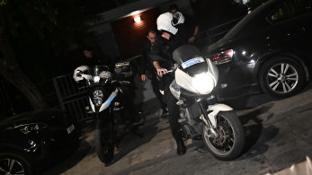 Θρασύτατη κλοπή στη Γλυφάδα: πορτοφόλι Αντιπεριφερειάρχη αφαιρέθηκε μπροστά στον Κυρανάκη