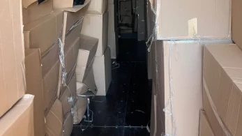 ΑΑΔΕ: Κατασχέθηκαν 17 κοντέινερ με κινεζικά προϊόντα στην Ελευσίνα - Μία σύλληψη, ζημιά 1,6 εκατ. ευρώ