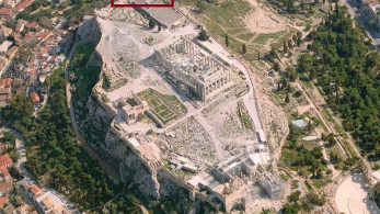 Αποκαθίσταται το μυκηναϊκό τείχος στο ανατολικό τμήμα της Ακρόπολης