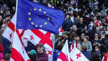 Γεωργία: Συγκρούσεις έξω από το προεδρικό μέγαρο, ανήμερα των δημοτικών εκλογών (video + photos) Γεωργία: Συγκρούσεις έξω από το προεδρικό μέγαρο, ανήμερα των δημοτικών εκλογών (video + photos)