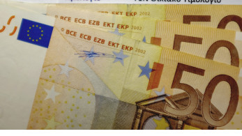 ΕΚΤ: προτρέπει τα νοικοκυριά να είναι έτοιμα για κρίσεις - «Διατηρήστε ψυχραιμία και κρατήστε μετρητά» ΕΚΤ: προτρέπει τα νοικοκυριά να είναι έτοιμα για κρίσεις - «Διατηρήστε ψυχραιμία και κρατήστε μετρητά»
