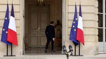 Μακρόν: Ζήτησε από τον Λεκορνί να παραμείνει πρωθυπουργός μέχρι την Τετάρτη Μακρόν: Ζήτησε από τον Λεκορνί να παραμείνει πρωθυπουργός μέχρι την Τετάρτη