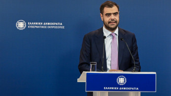 Μαρινάκης για Ρούτσι: «Σεβασμός για έναν πατέρα που δίνει ιερό αγώνα στη μνήμη του παιδιού του» (video) Μαρινάκης για Ρούτσι: «Σεβασμός για έναν πατέρα που δίνει ιερό αγώνα στη μνήμη του παιδιού του» (video)