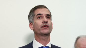 Δικαίωση Μπακογιάννη σε αγωγή κατά εφημερίδας «Μακελειό» - Η αποζημίωση πάει στην ΕΣΗΕΑ