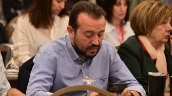 Κεντροαριστερά: Το θέατρο των αδειασμάτων Κεντροαριστερά: Το θέατρο των αδειασμάτων