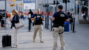 Το shutdown βυθίζει τους Αμερικανούς στην απελπισία - Ουρές για ένα πιάτο φαγητό