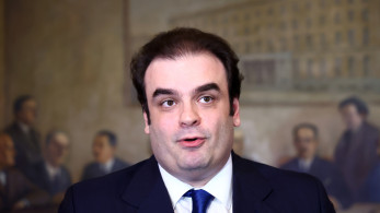 Πιερρακάκης: Παροχές 2,5 δισ. τους επόμενους 8 μήνες - Τι είπε για τους Χάρι Πότερ της Ελλάδας (video) Πιερρακάκης: Παροχές 2,5 δισ. τους επόμενους 8 μήνες - Τι είπε για τους Χάρι Πότερ της Ελλάδας (video)