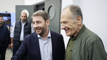 Ο Ανδρουλάκης ανησυχεί για Τσίπρα και επιστρατεύει το «βαθύ ΠΑΣΟΚ»: Λαλιώτη, Σκανδαλίδη, Σαλαγιάννη Ο Ανδρουλάκης ανησυχεί για Τσίπρα και επιστρατεύει το «βαθύ ΠΑΣΟΚ»: Λαλιώτη, Σκανδαλίδη, Σαλαγιάννη