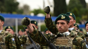 Δείτε τις γνήσιες στρατιωτικές στολές του 1940 (video)