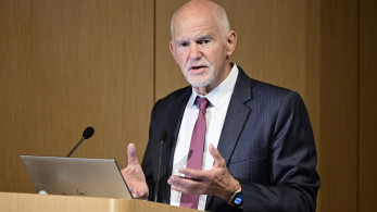 ΓΑΠ: από τα «λεφτά υπάρχουν» και τα μνημόνια... στο διακύβευμα της Δημοκρατίας