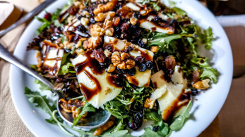 Αμβροσία ΑΕ: εξαγόρασε το 70% της 3P SALADS