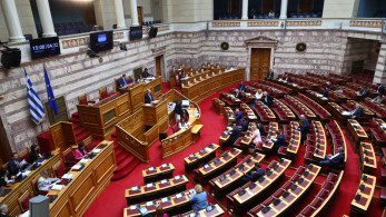 Εργασιακό νομοσχέδιο: πώς η κυβέρνηση καταρρίπτει τις υπερβολές της αντιπολίτευσης στη Βουλή Εργασιακό νομοσχέδιο: πώς η κυβέρνηση καταρρίπτει τις υπερβολές της αντιπολίτευσης στη Βουλή