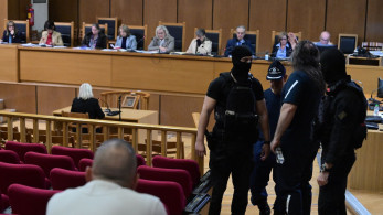 Δίκη Χρυσής Αυγής: Αρνείται τις κατηγορίες η Ελένη Ζαρούλια Δίκη Χρυσής Αυγής: Αρνείται τις κατηγορίες η Ελένη Ζαρούλια