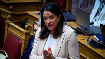 Αποστομωτική απάντηση Κεραμέως σε Κουτσούμπα - Σας εκθέτουν οι συνεργάτες σας