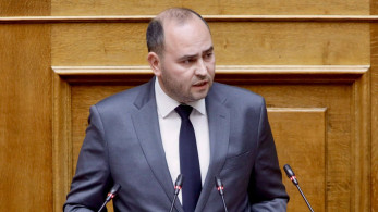 Λάκης Βασιλειάδης στο «Μανιφέστο»: Η πολιτική τού σήμερα και η πολιτική τού χθες