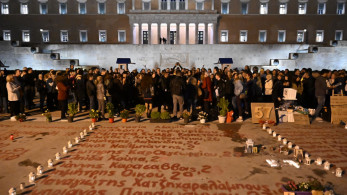 Η εθνική ευαισθησία στις ράγες του διχασμού