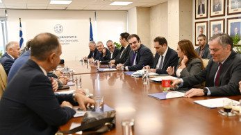 Η κυβέρνηση στηρίζει τους δήμους - Νέες χρηματοδοτήσεις και αύξηση απόδοσης εσόδων από αιγιαλούς