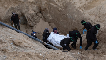 Τρομοκράτες της Χαμάς αναζητούν σορούς ομήρων σε εδάφη υπό ισραηλινό έλεγχο Τρομοκράτες της Χαμάς αναζητούν σορούς ομήρων σε εδάφη υπό ισραηλινό έλεγχο