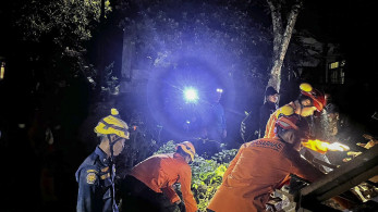 Κατολίσθηση στην Ινδονησία: δύο νεκροί και τουλάχιστον 21 αγνοούμενοι